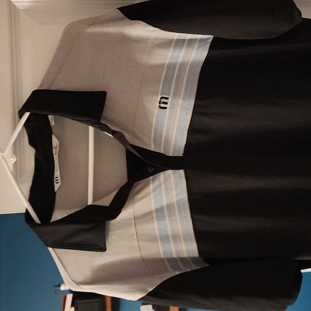 Travis Mathew XL Grey, black and blue golf shirt